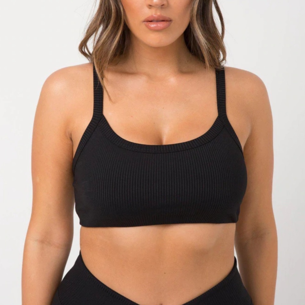 Year of Ours RIBBED BRALETTE 2.0 - HOT PINK - SIZE M